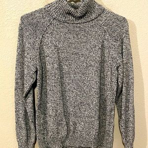 Karen Scott women's sweater